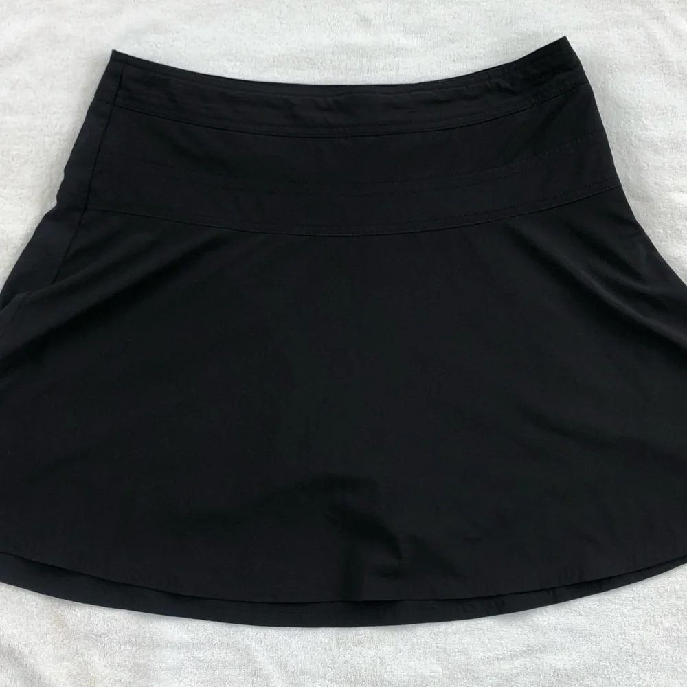 Athleta Everyday Skort, size 12, black - Picture 4 of 16